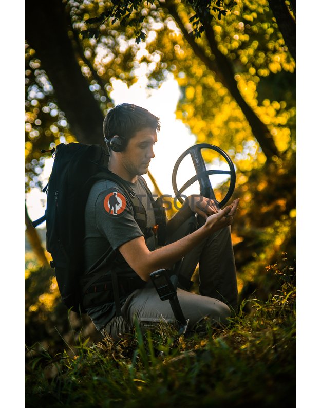 XP DEUS 2 metalo detektorius tik su pultu ir pasirenkama rite + DOVANA 10